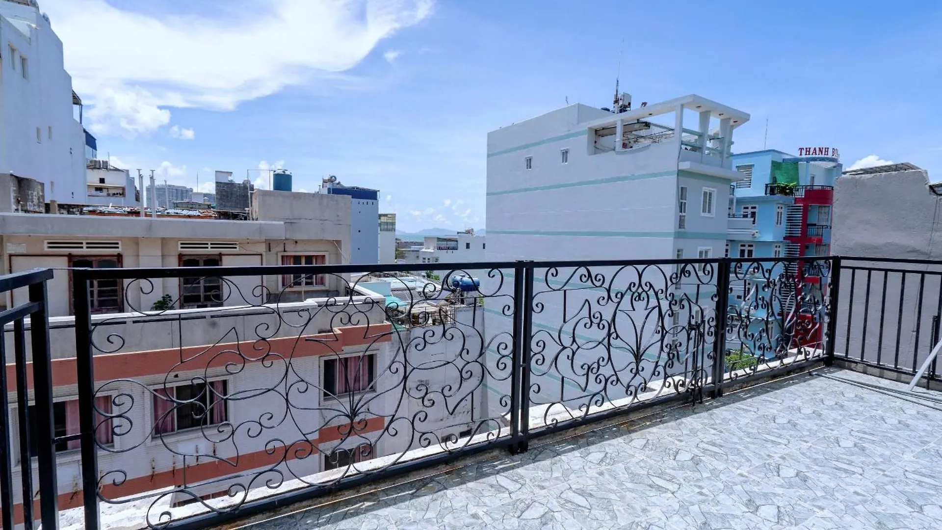 Hotel Khach San Hoang Bach Vũng Tàu