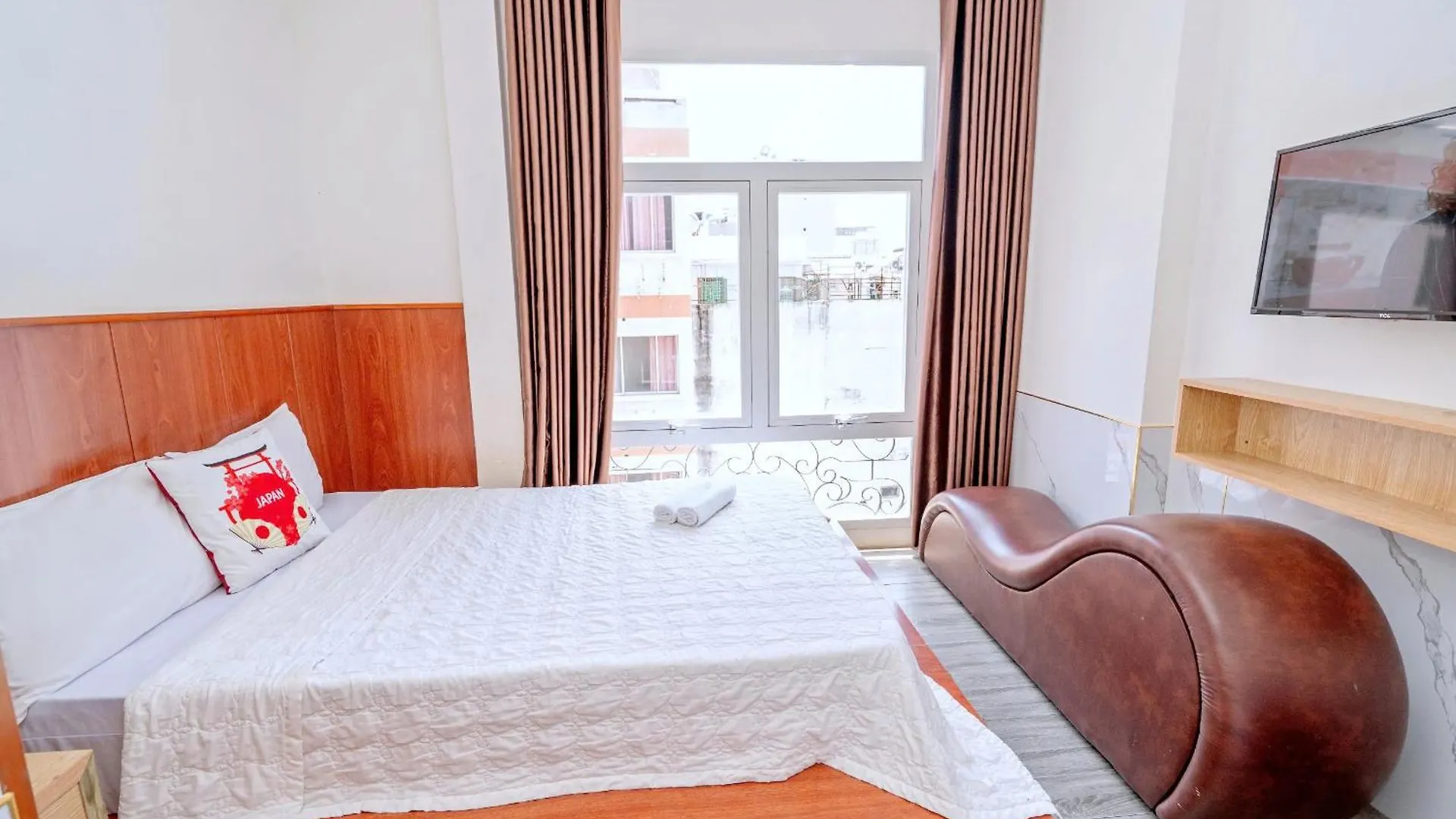 Hotel Khach San Hoang Bach Vũng Tàu Vietnam