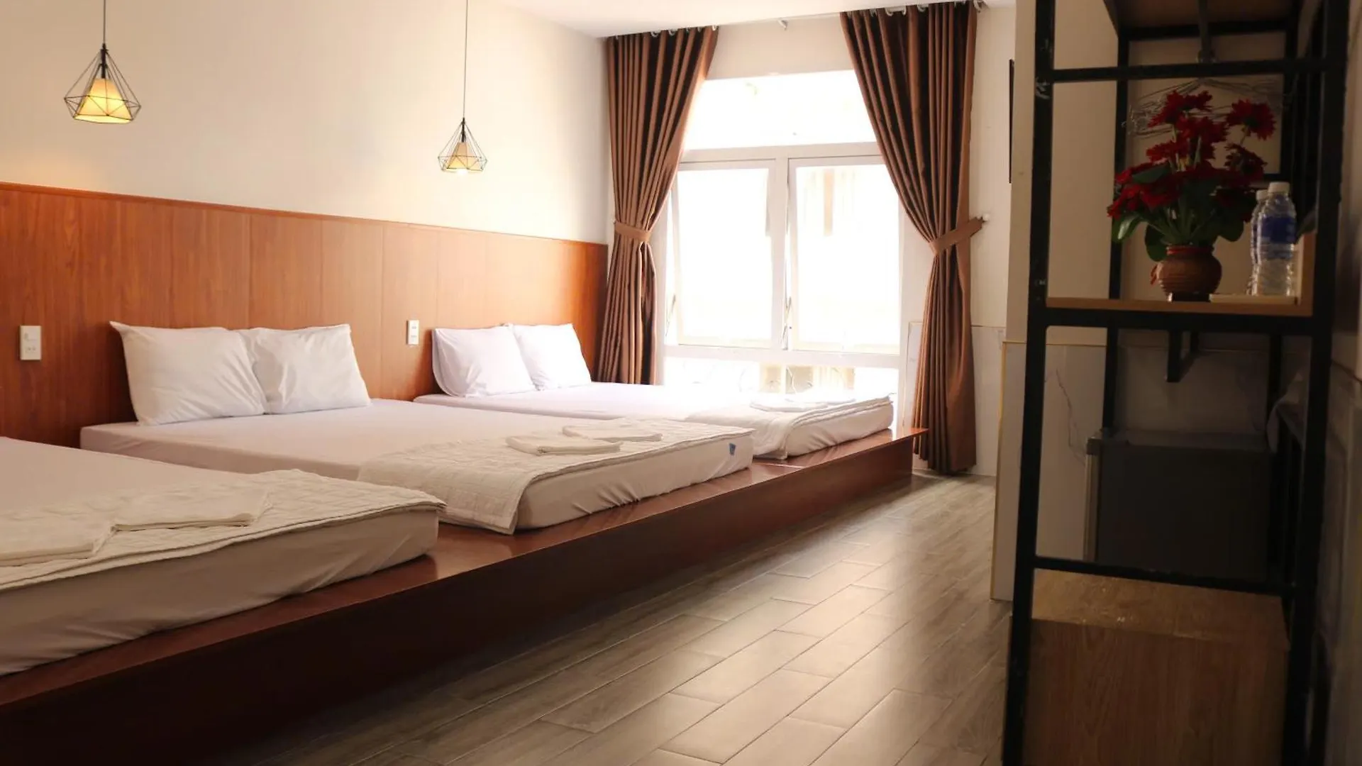 Hotel Khach San Hoang Bach Vũng Tàu