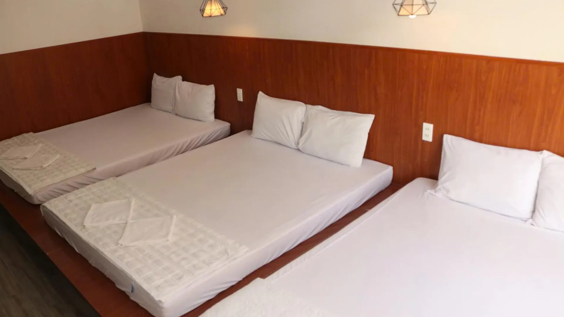 Hotel Khach San Hoang Bach Vũng Tàu Vietnam