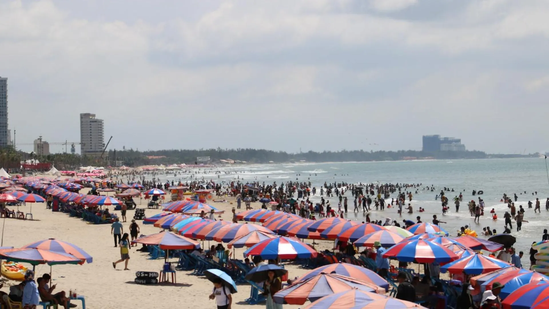 Hotel Khach San Hoang Bach Vũng Tàu Vietnam
